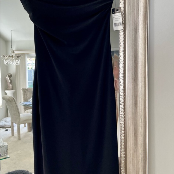 Norma Kamali strapless black jersey dress. NWT. Size extra small. - Picture 5 of 5